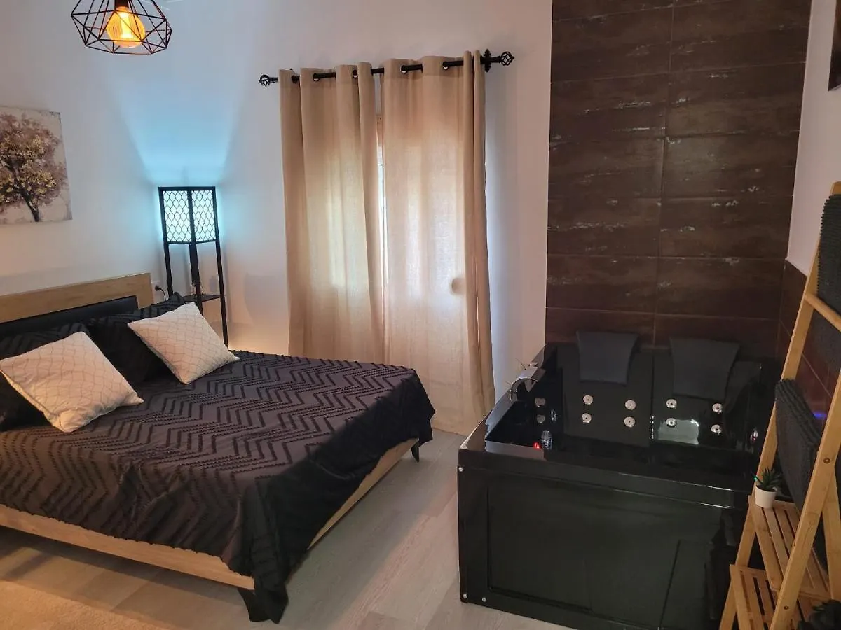 Apartamento Loft Deluxe Interior Y Exterior 埃尔博斯克 0*,
